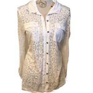 Eddie Bauer white leopard medium button up